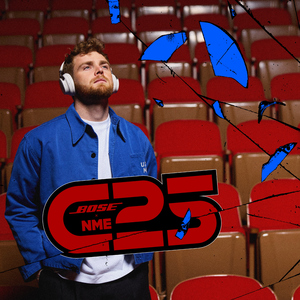 400部酒店情侣偷拍视频
